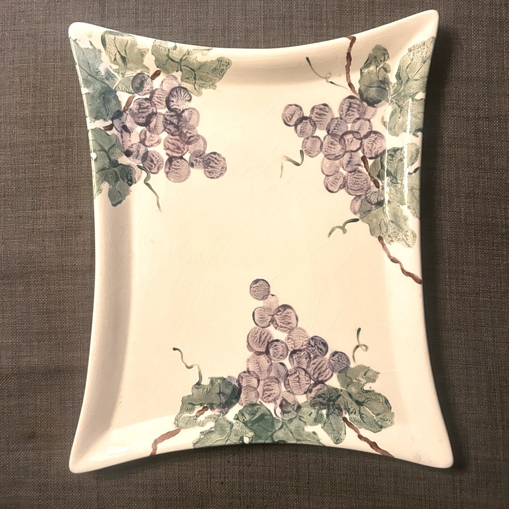 Vintage 2003 Handmade Hand-painted Grape Vines Design Ceramic Platter #0210257